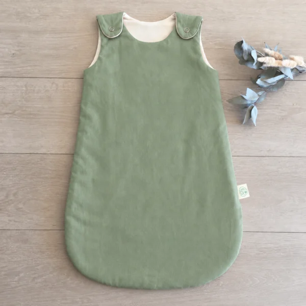 Gigoteuse-simple-tog-2_5-vert-sauge-en-coton-bio-Pitigaïa Gigoteuse simple tog 2,5 imprimé vert sauge en coton bio Pitigaïa
